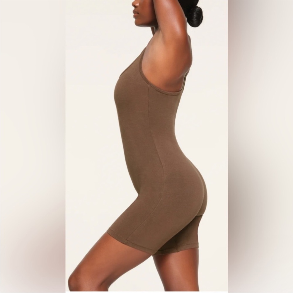 Skims Outdoor Shortysuit Romper - Soot